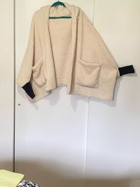 Demdaco Cream Sherpa Hooded Poncho with Black Cuff Detail